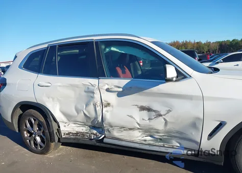 2022 BMW X3 xDrive30I z USA, uszkodzony, nr VIN 5UX53DP09N9L35267